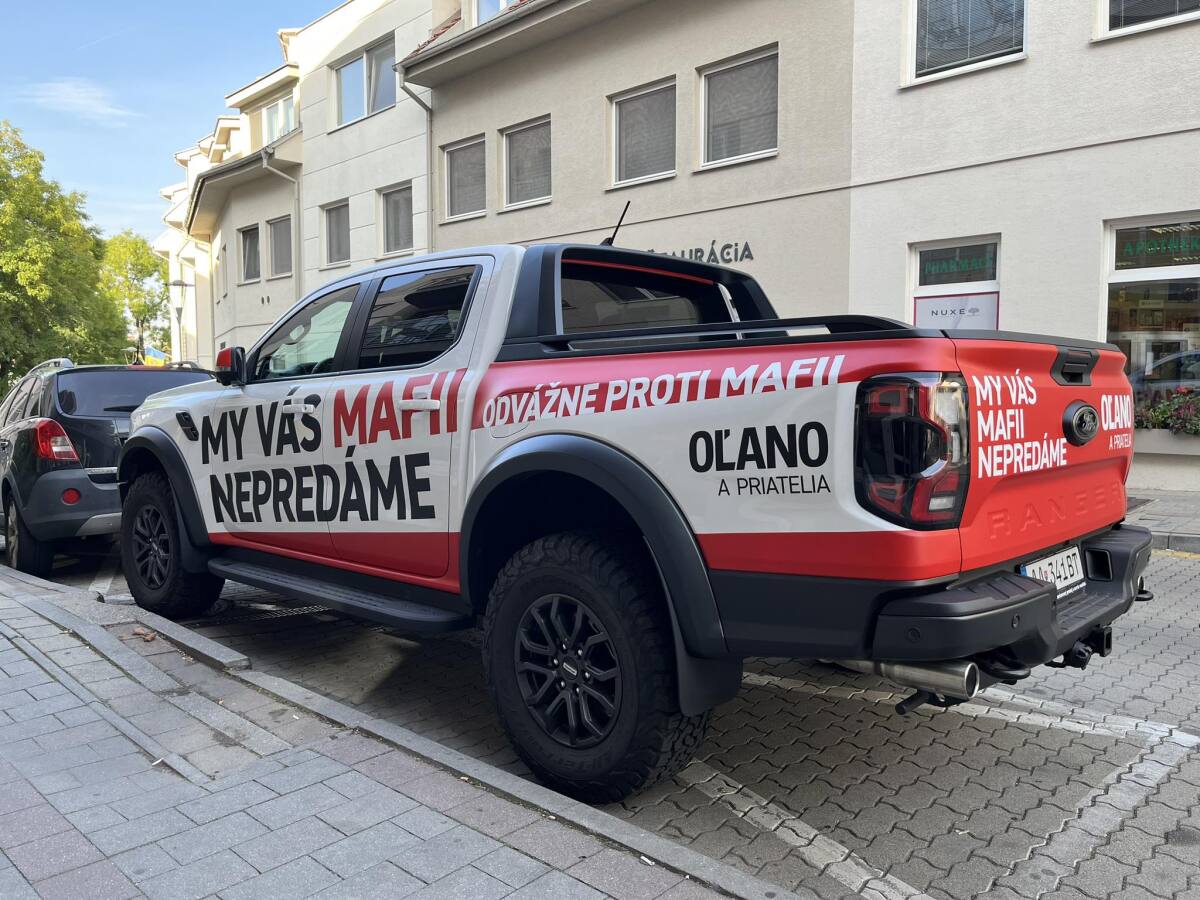 Auto / OĽaNO /