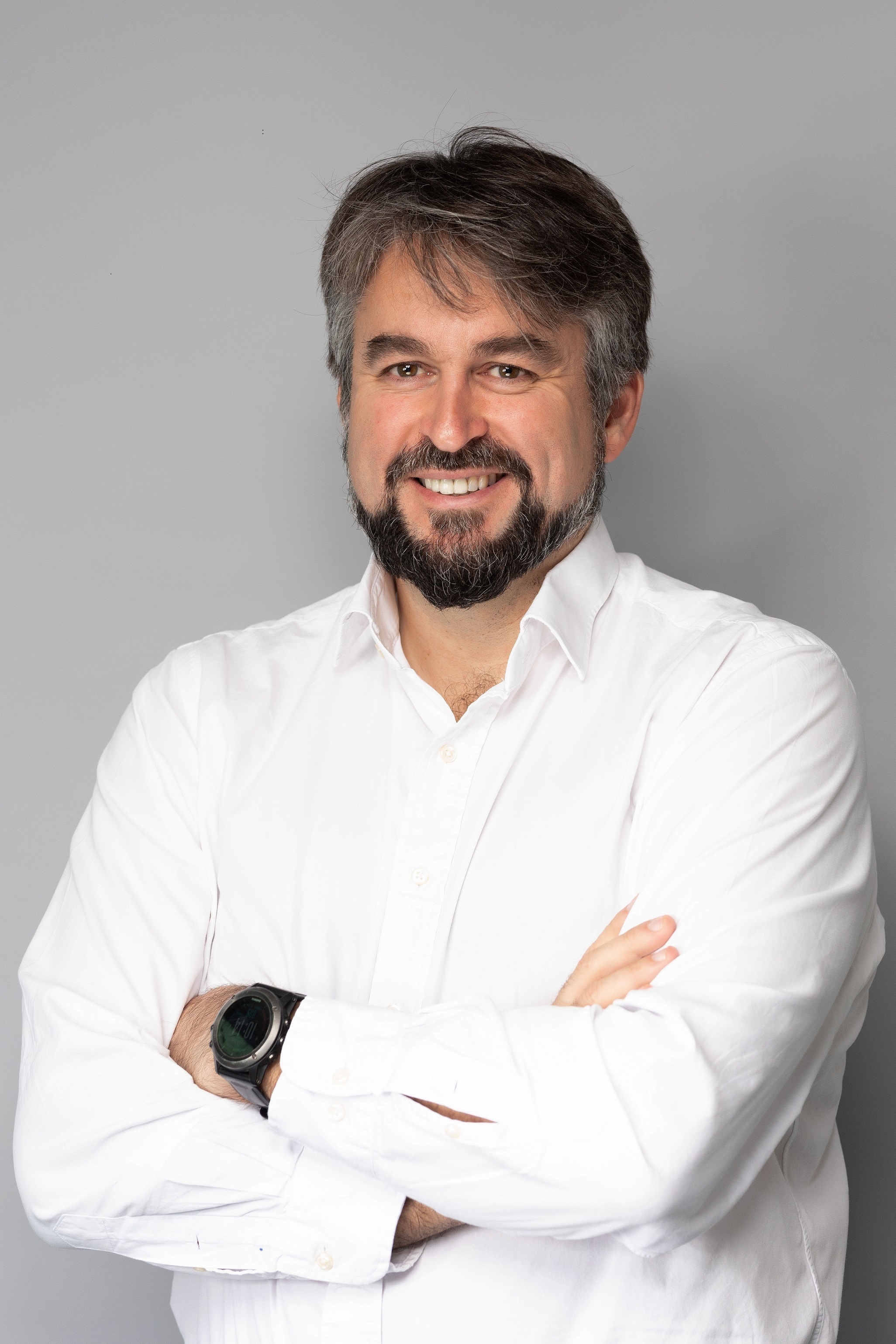 José Perdomo Lorenzo bude viesť Slovak Telekom a T-Mobile Czech Republic do konca tohto roka.