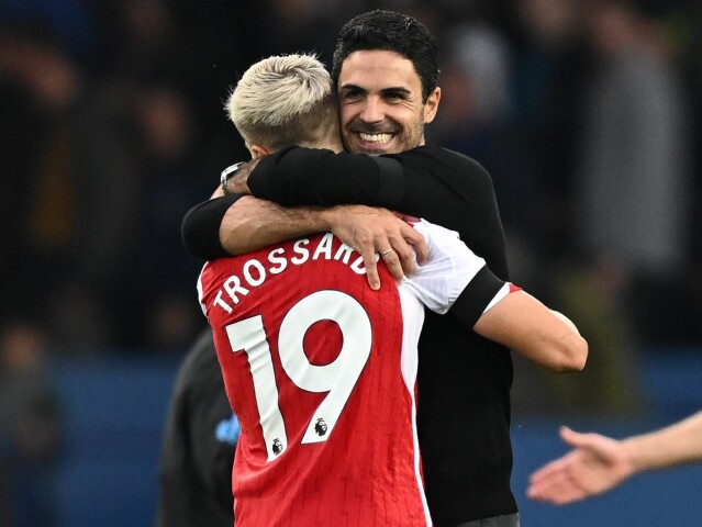 Arteta a Trossard