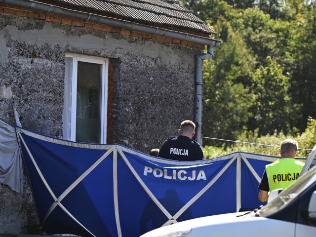 Czerniki / Poľská polícia /