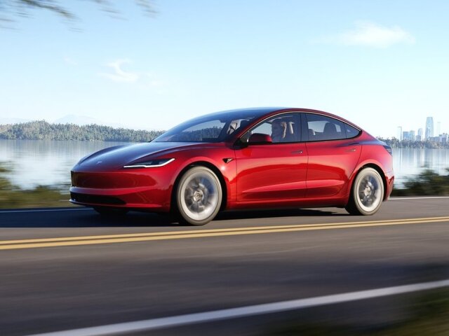 Tesla Model 3 - 2023
