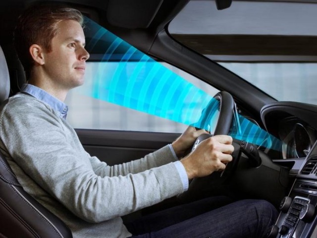 Volvo - sledovanie pozornosti vodiča