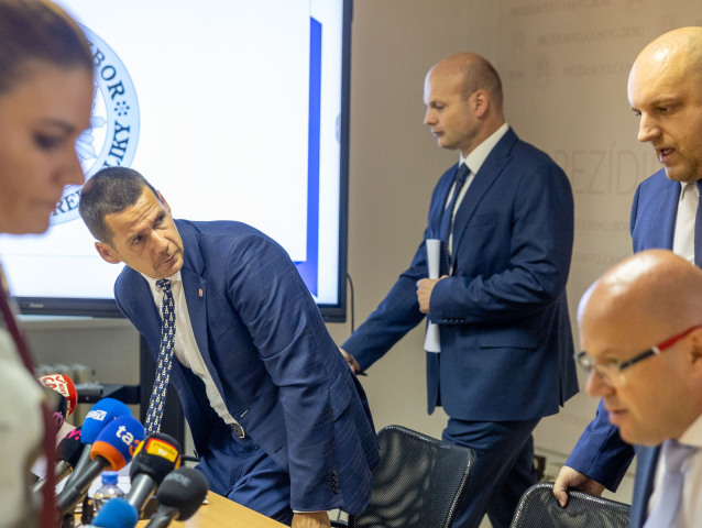 Štefan Hamran / Branko Kišš / Ľubomír Daňko / Ondrej Repa /