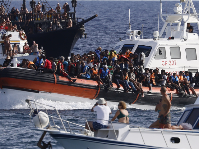 Lampedusa, migranti