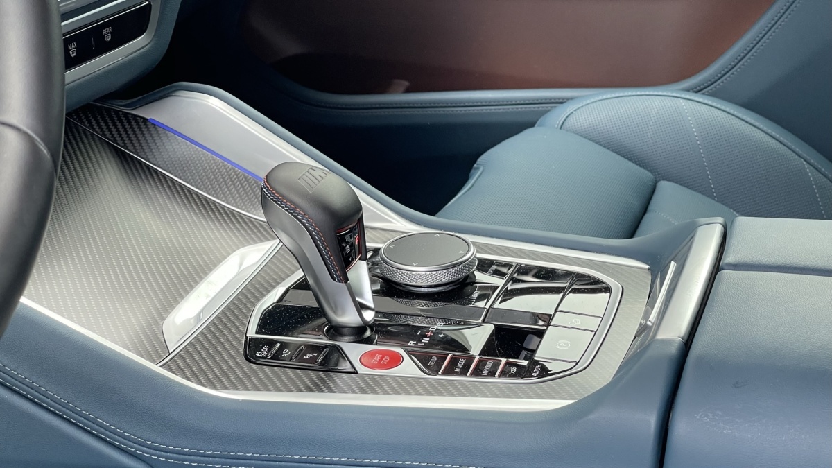 BMW XM (2023)