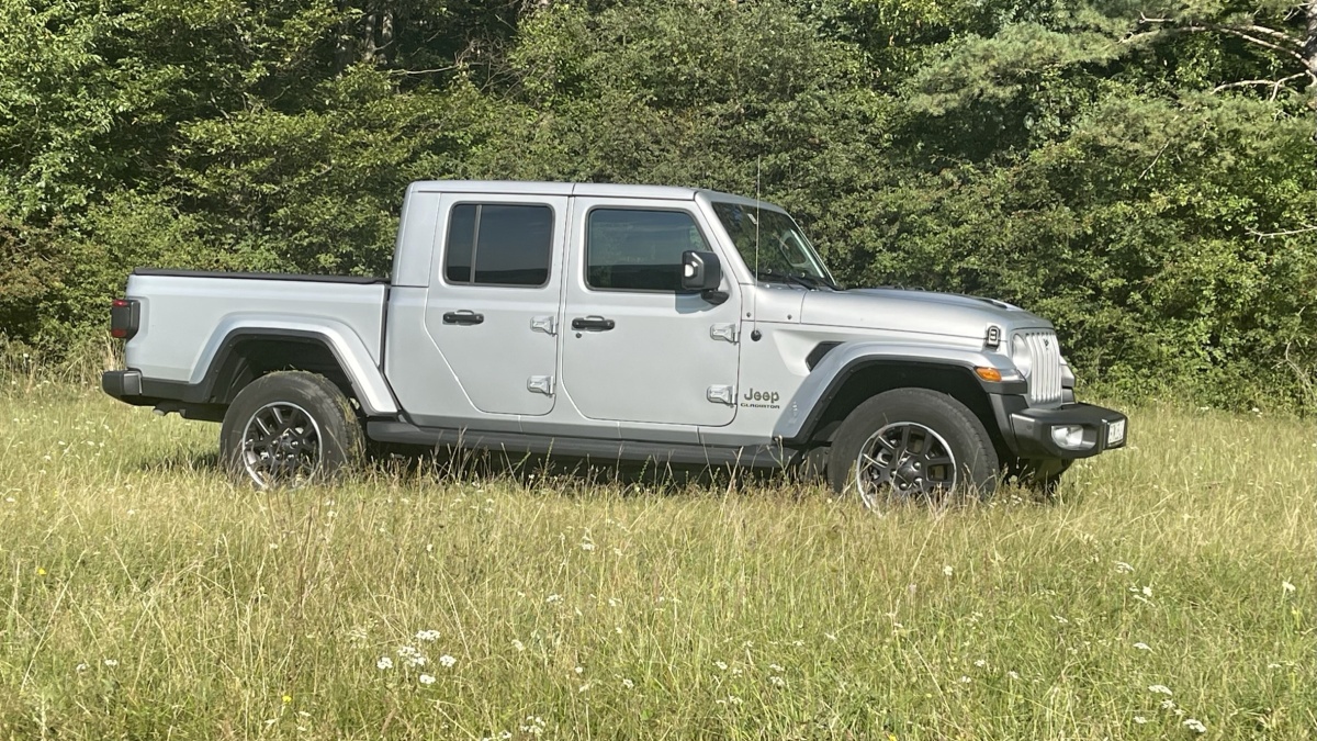 Jeep Gladiator Overland (2023)