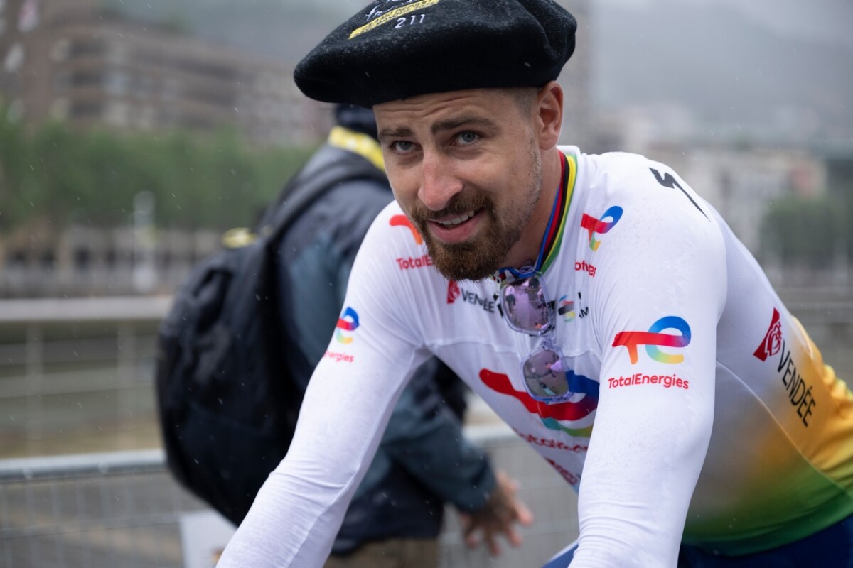 12 Sagan