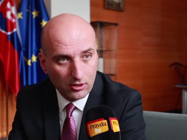 Minister financií Michal Horváth