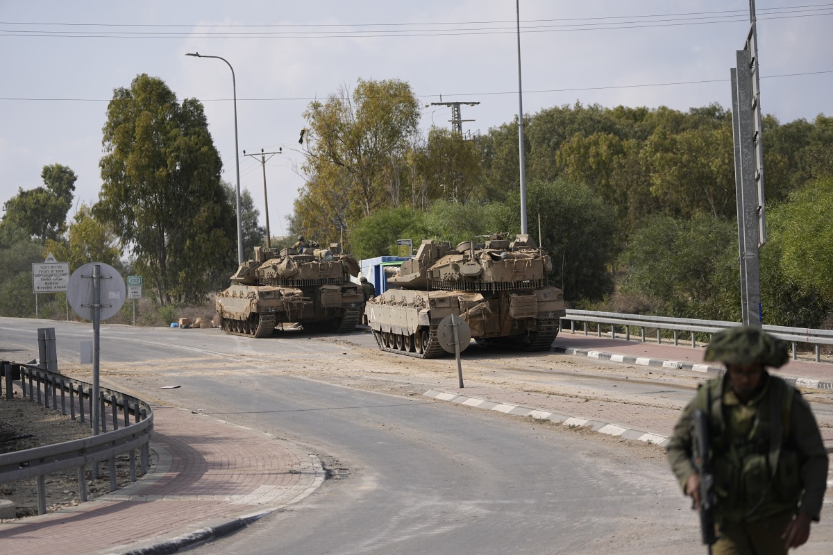 Izrael, Palestína, bombardovanie, Pásmo Gaza, armáda, vojaci, Hamas,