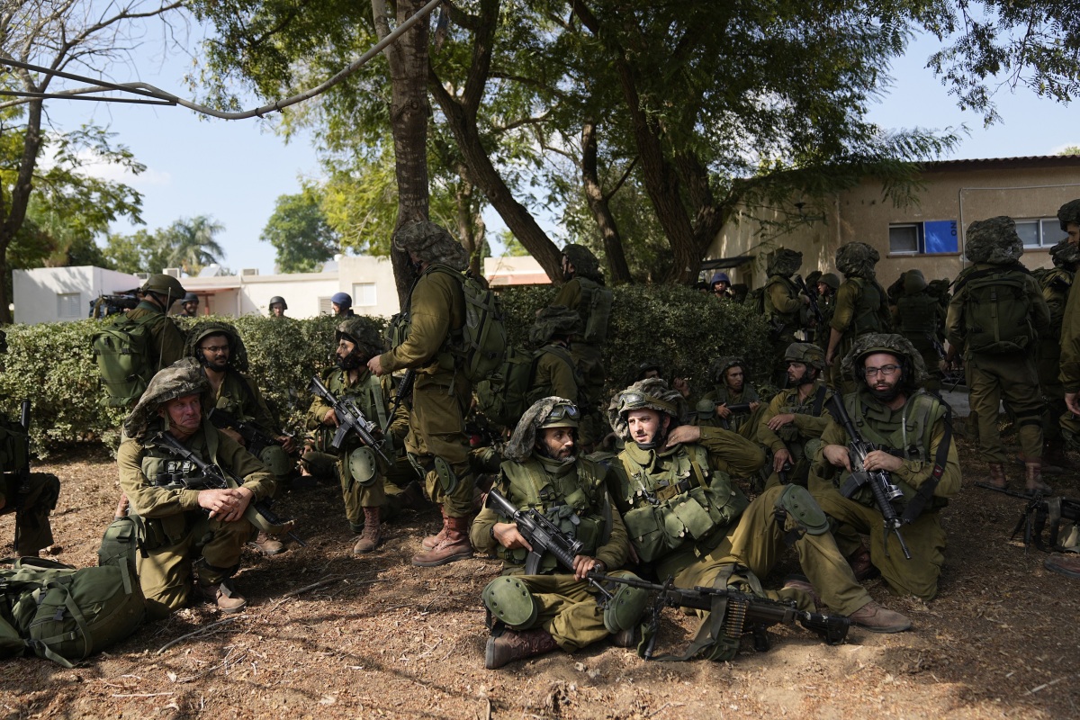 Izrael, Palestína, bombardovanie, Pásmo Gaza, armáda, vojaci, Hamas,