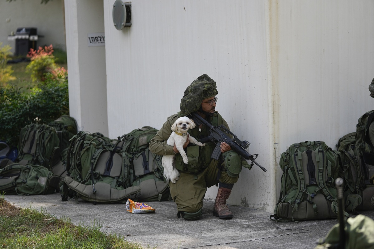 Izrael, Palestína, bombardovanie, Pásmo Gaza, armáda, vojaci, Hamas,