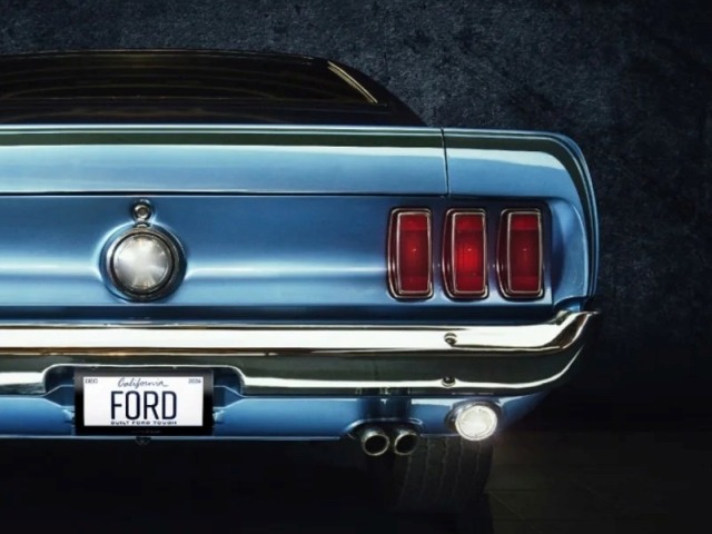 Ford - digitálne evidenčné číslo RPlate