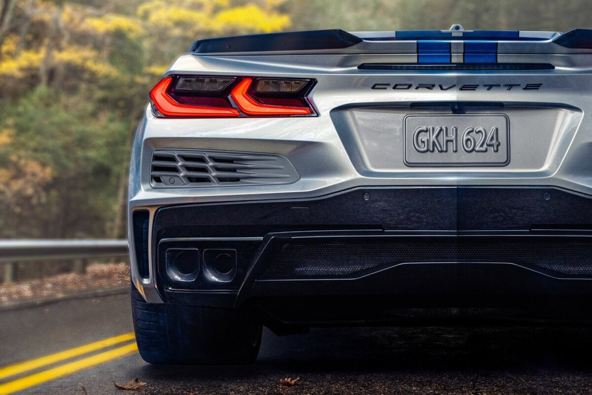 Chevrolet Corvette E-Ray - 2023