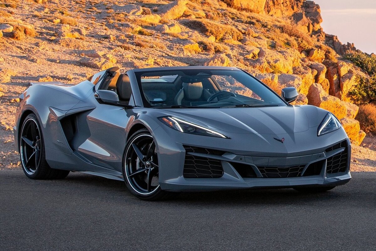 Chevrolet Corvette E-Ray Convertible - 2023