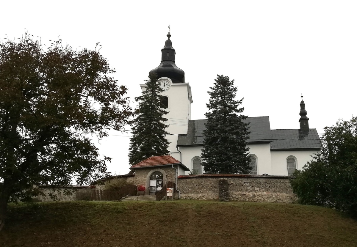 Očová, rímskokatolícky kostol