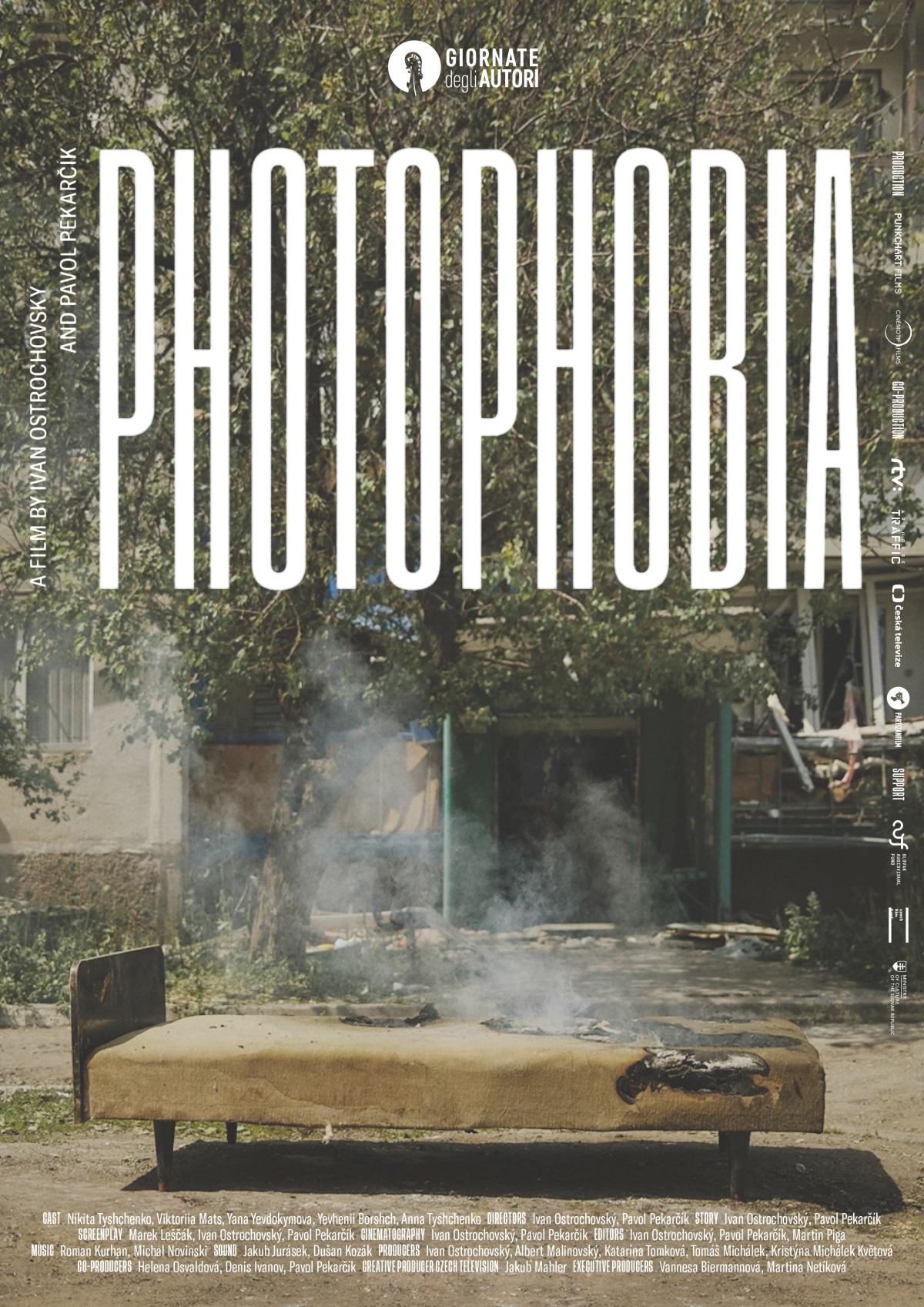 PHOTOPHOBIA, Zábery z filmu