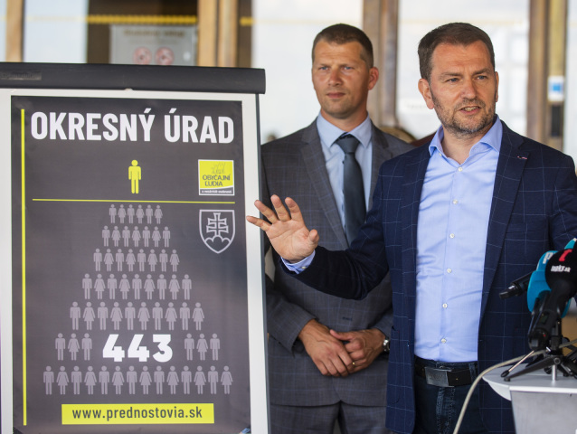 OĽaNO po nástupe do vlády vymenilo prednostov okresných úradov