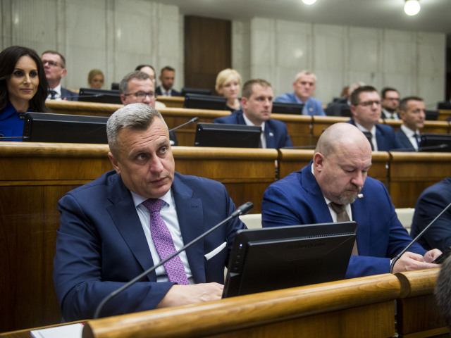 Andrej Danko, SNS, Rudolf Huliak, SNS