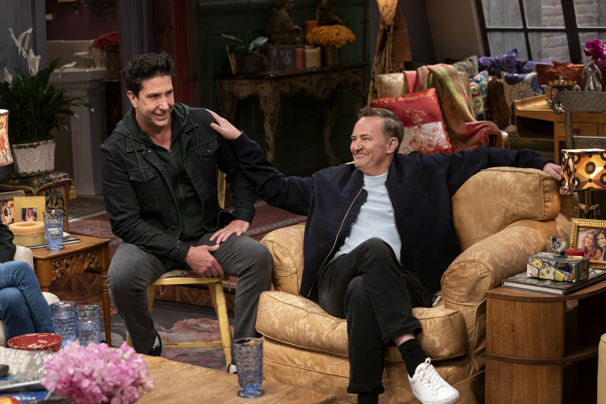 David Schwimmer (vľavo) a Matthew Perry 