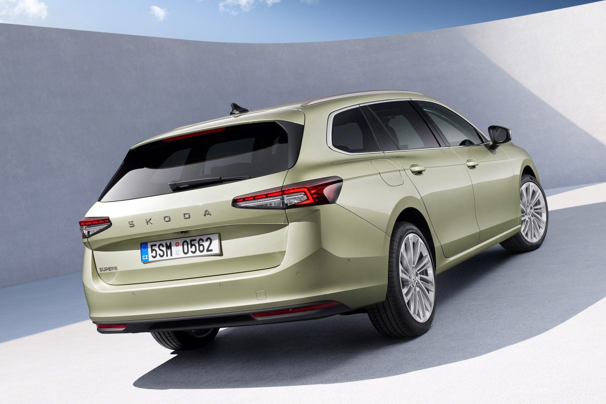 Škoda Superb 2024 - POZOR EMBAGO nepoužívať!