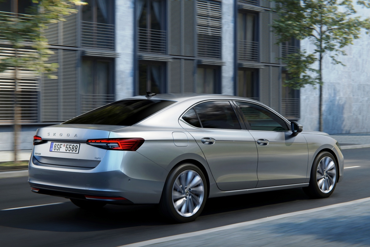 Škoda Superb 2024 - POZOR EMBAGO nepoužívať!