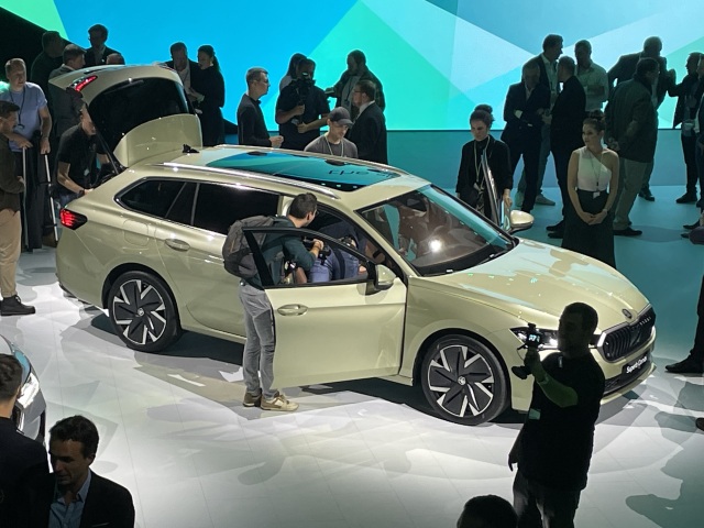 Nová Škoda Superb - svetová premiéra 