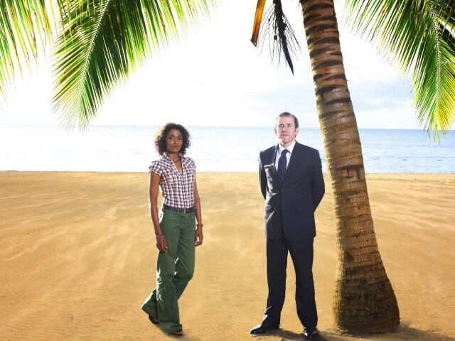 Death in Paradise, Vraždy v raji