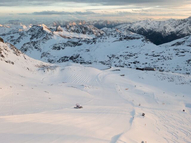 NEPOUZ, Moelltaler Gletscher Korutánsko