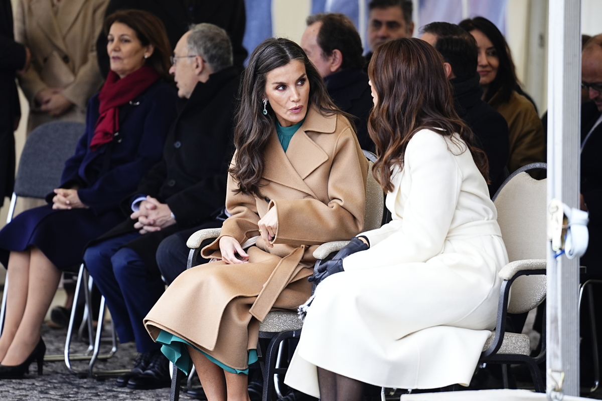 Španielska kráľovná Letizia (vľavo) a dánska korunná princezná Mary 