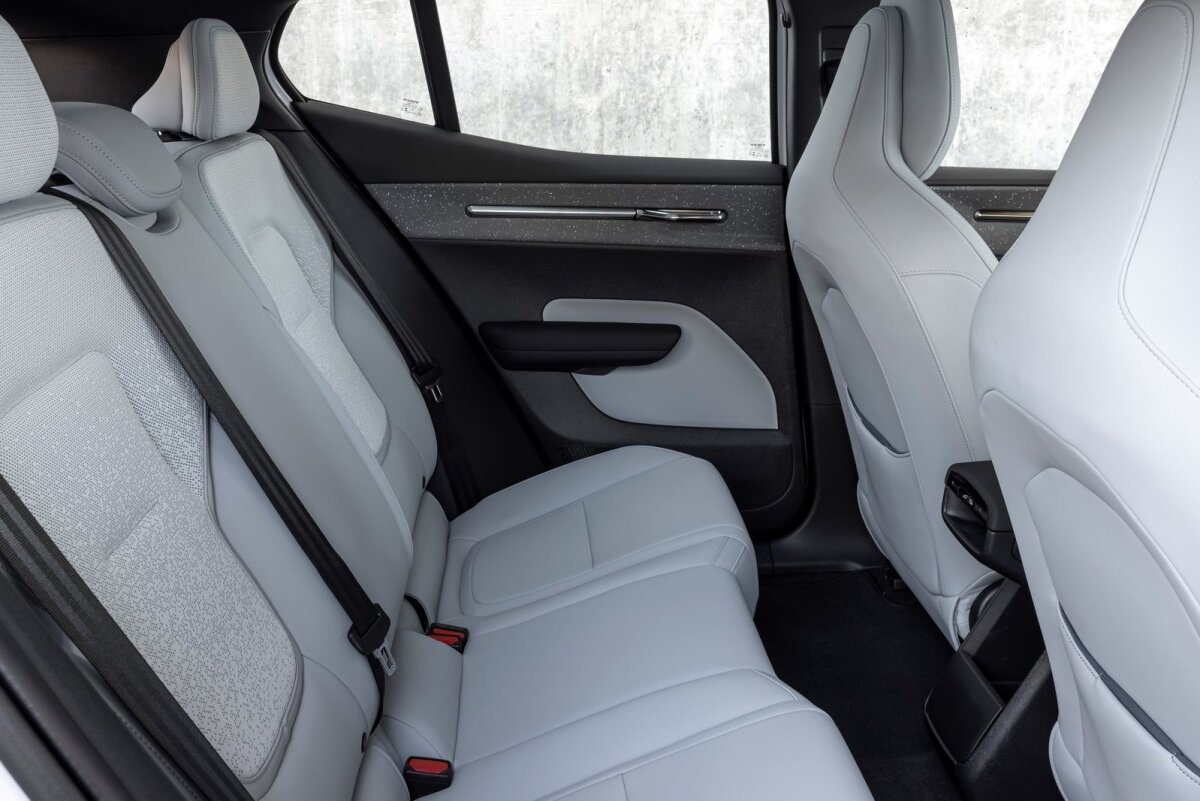 Volvo EX30 - 2023