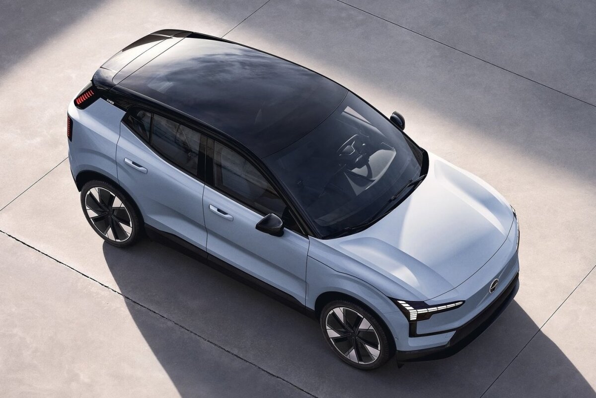 Volvo EX30 - 2023