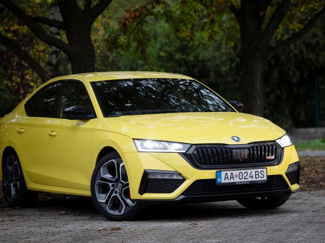 Škoda Octavia 2,0 TSI  RS - test 2025
