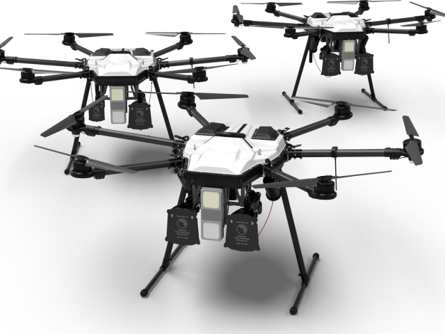 DroneHunter 700