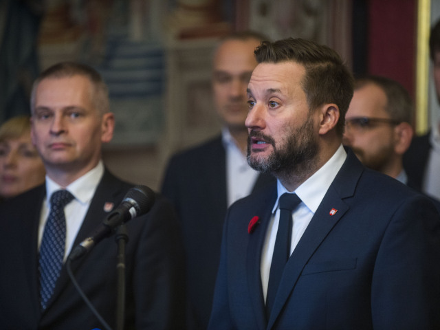 SR Bratislava zvýšenie daň BAX
