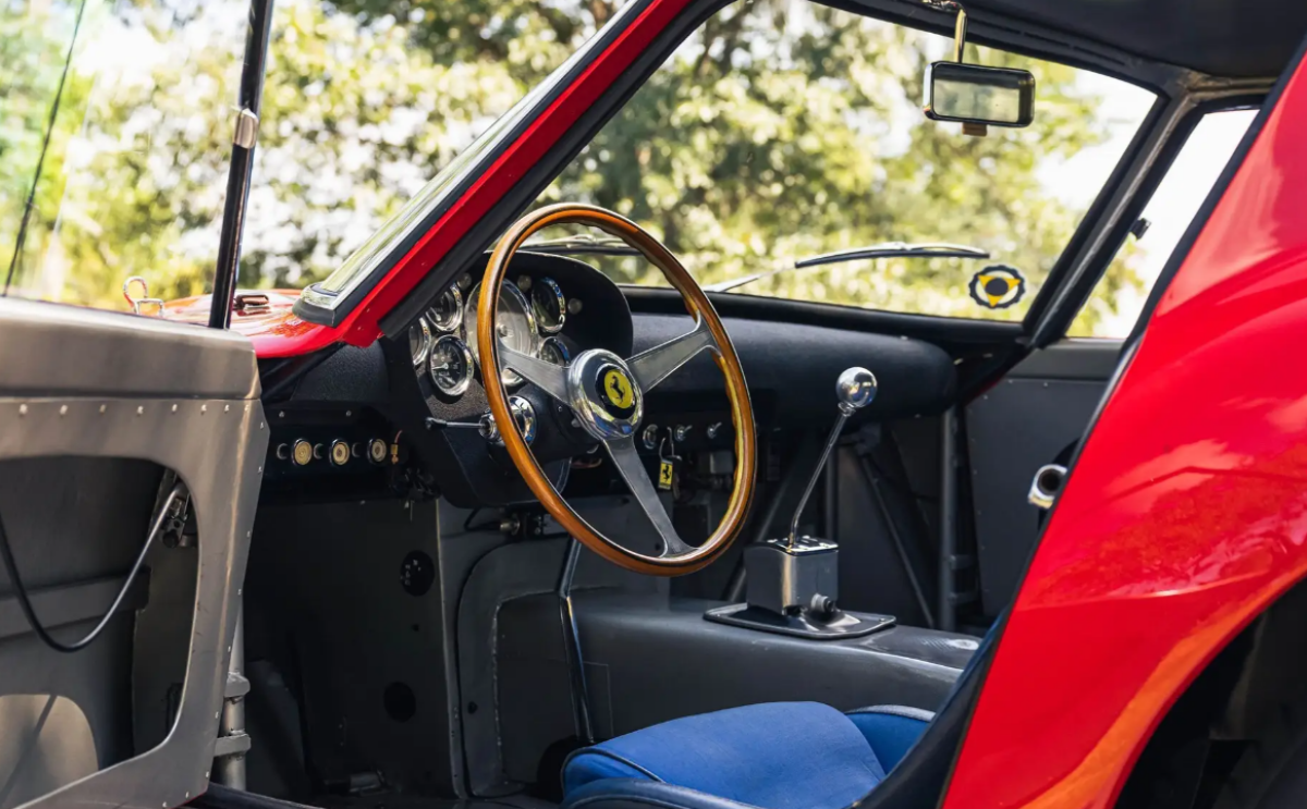 1962 Ferrari 330 LM / 250 GTO Scaglietti