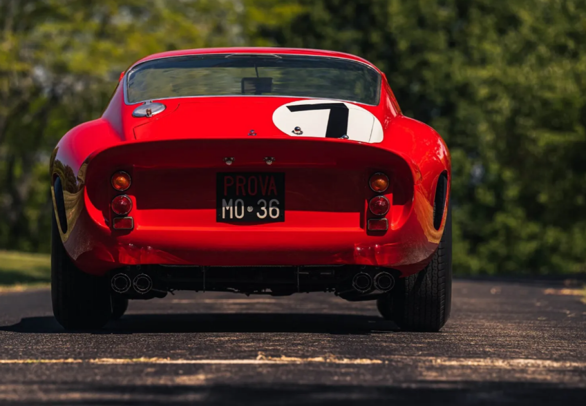 1962 Ferrari 330 LM / 250 GTO Scaglietti