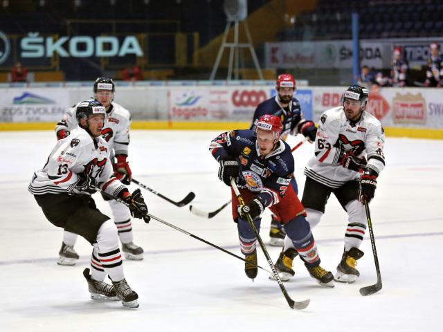 HOKEJ: Zvolen - Banská Bystrica