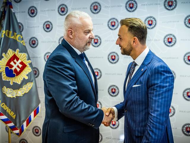Šutaj Eštok, Ľubomír Solák