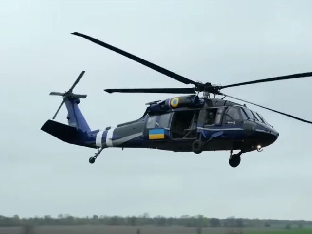 ukrajinsky vrtulnik Black Hawk