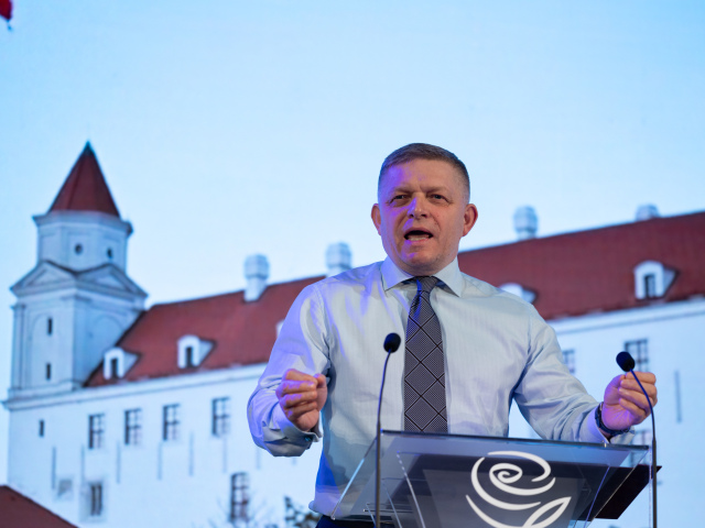 slávnostný snem SMER jazdiareň fico