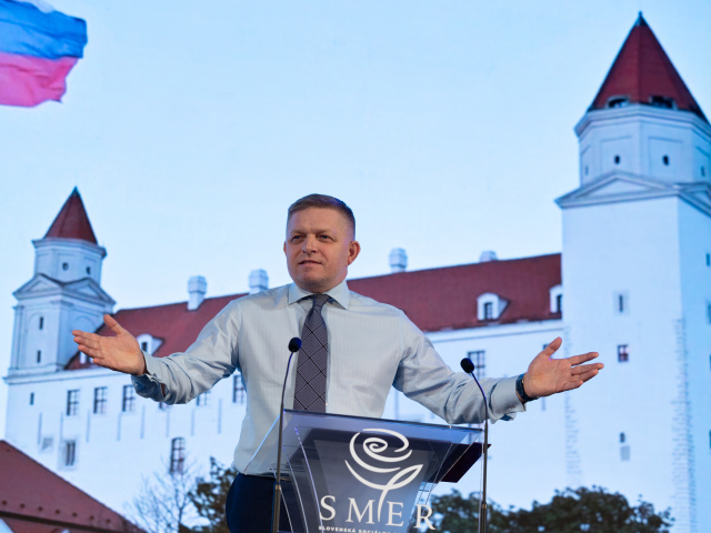 slávnostný snem SMER jazdiareň fico
