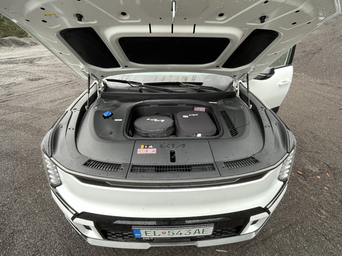 Kia EV9 GT-line - prvá jazda 2023