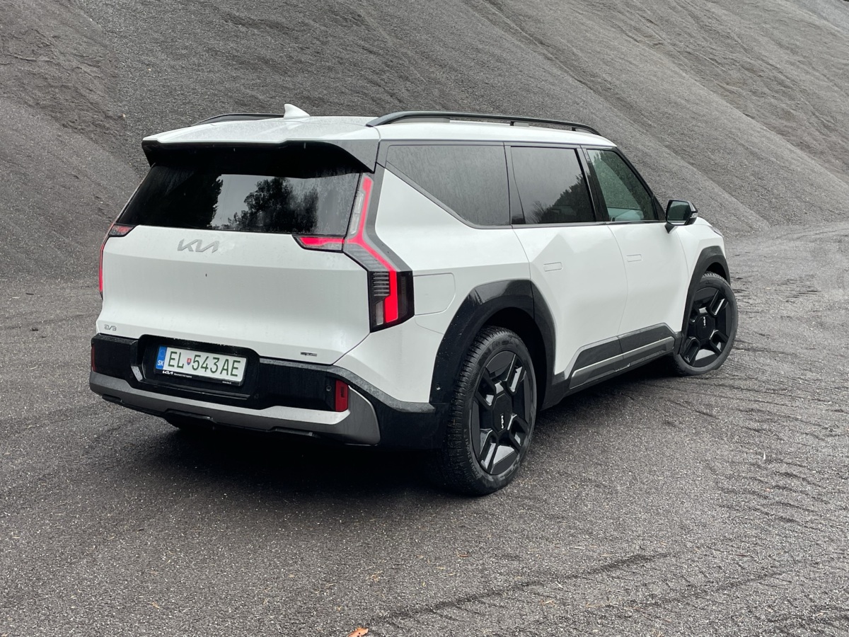Kia EV9 GT-line - prvá jazda 2023