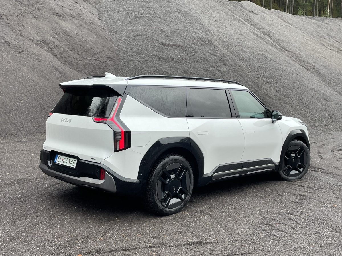 Kia EV9 GT-line - prvá jazda 2023