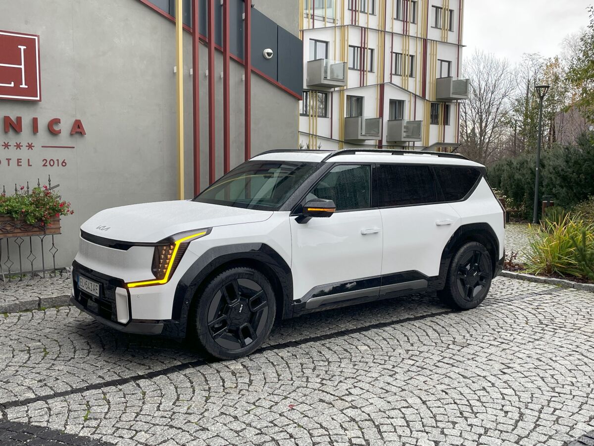 Kia EV9 GT-line - prvá jazda 2023