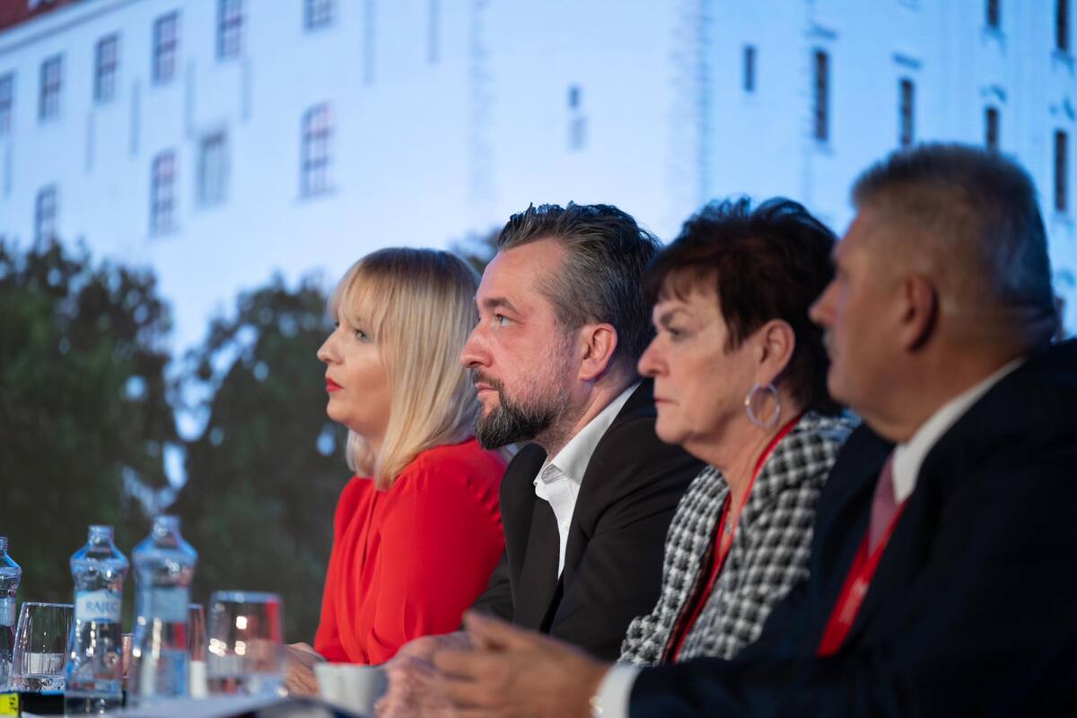richter, blaha, plevíková