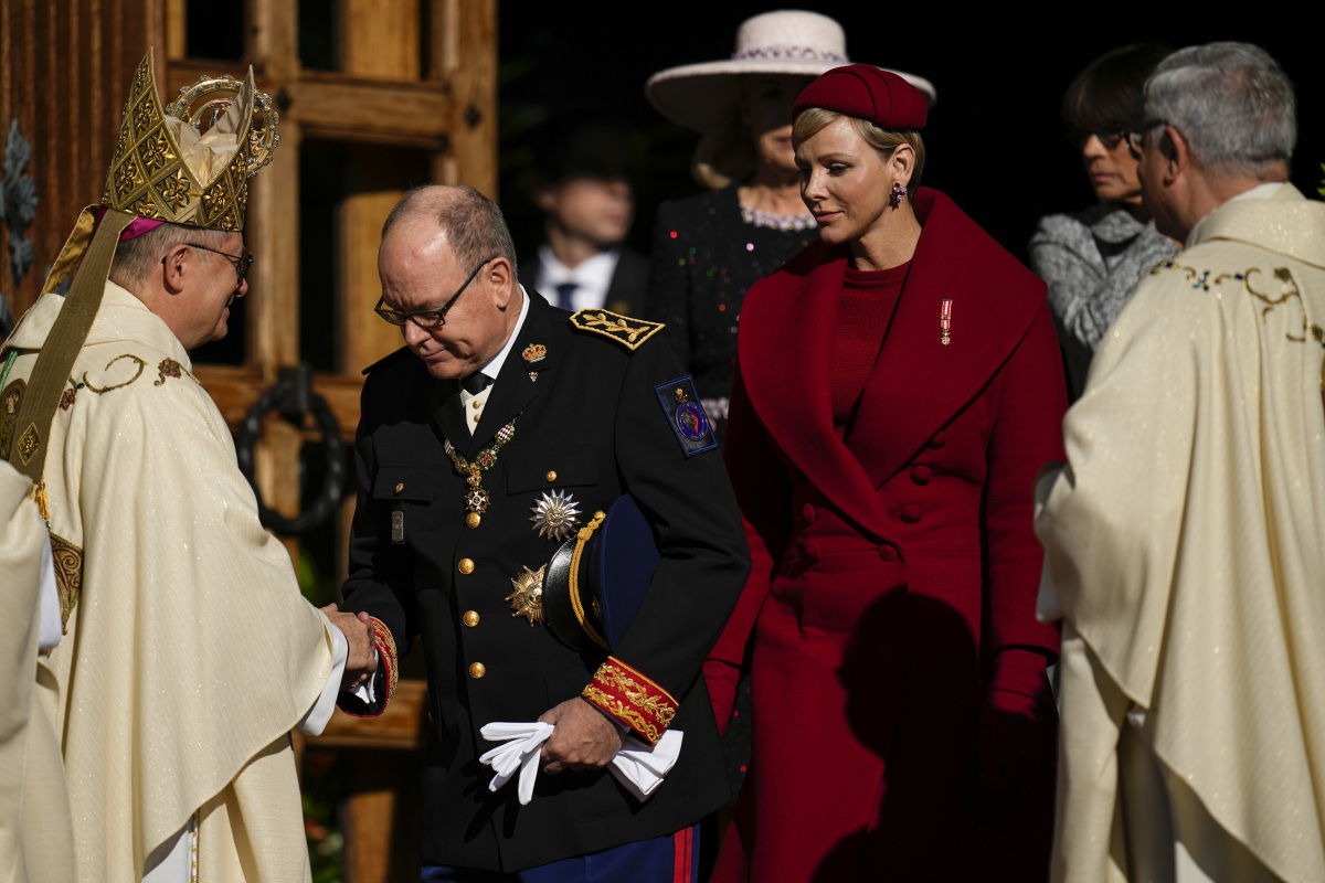 Monacké knieža Albert a jeho manželka, princezná Charlene