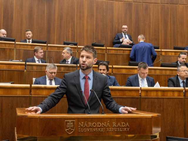 parlament, fico, šimečka kaliňák
