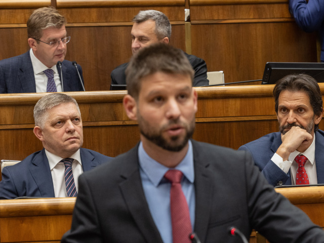 parlament, fico, šimečka Kaliňák