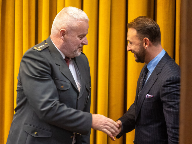 Ľubomír Solák, šutaj eštok